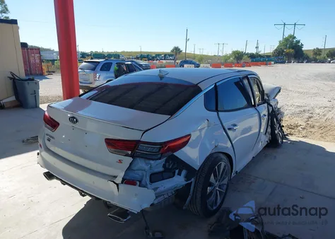 2019 Kia Optima S из США, поврежденный, VIN 5XXGT4L33KG286060